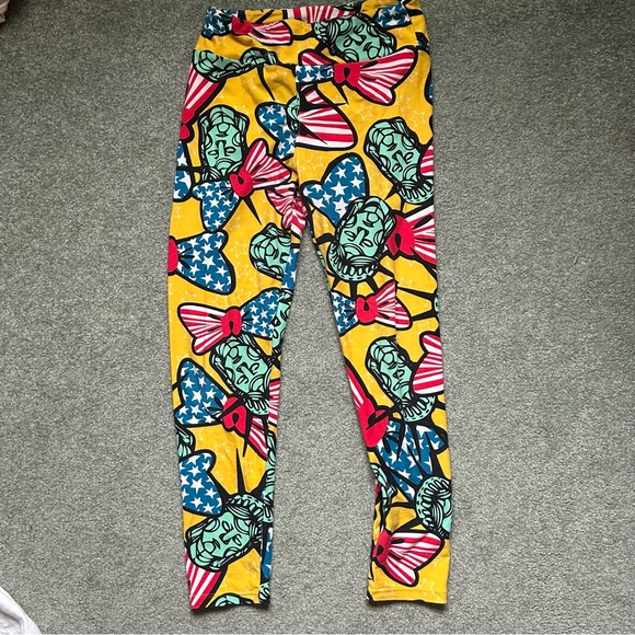 LuLaRoe Patriotic Pattern Leggings - Picture 1 of 2